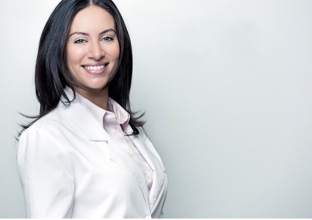 Dr. Diana Metyas